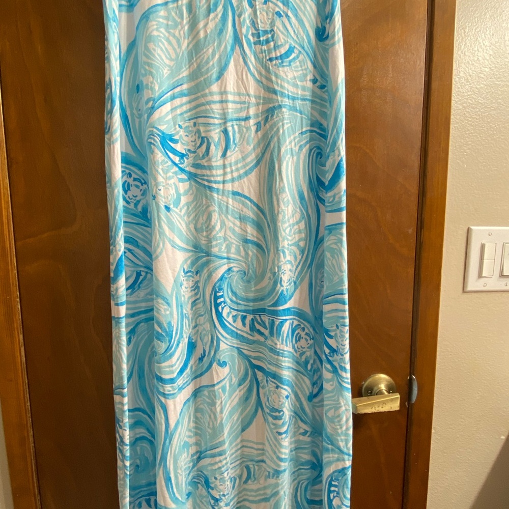 Lilly Pulitzer maxi skirt size medium blue swirl with tigers print
